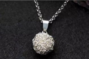 佩戴銀首飾有3不要,很多人都不知道,怪不得銀首飾越戴越黑