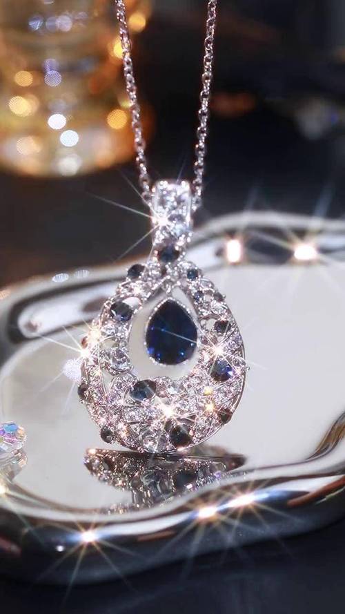 首飾分享 美出高級(jí)感 時(shí)尚飾品 潮流配飾 毛衣鏈